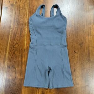 Athleta Salutation Rib Bike Suit Bodysuit Travel Work Out Size Medium